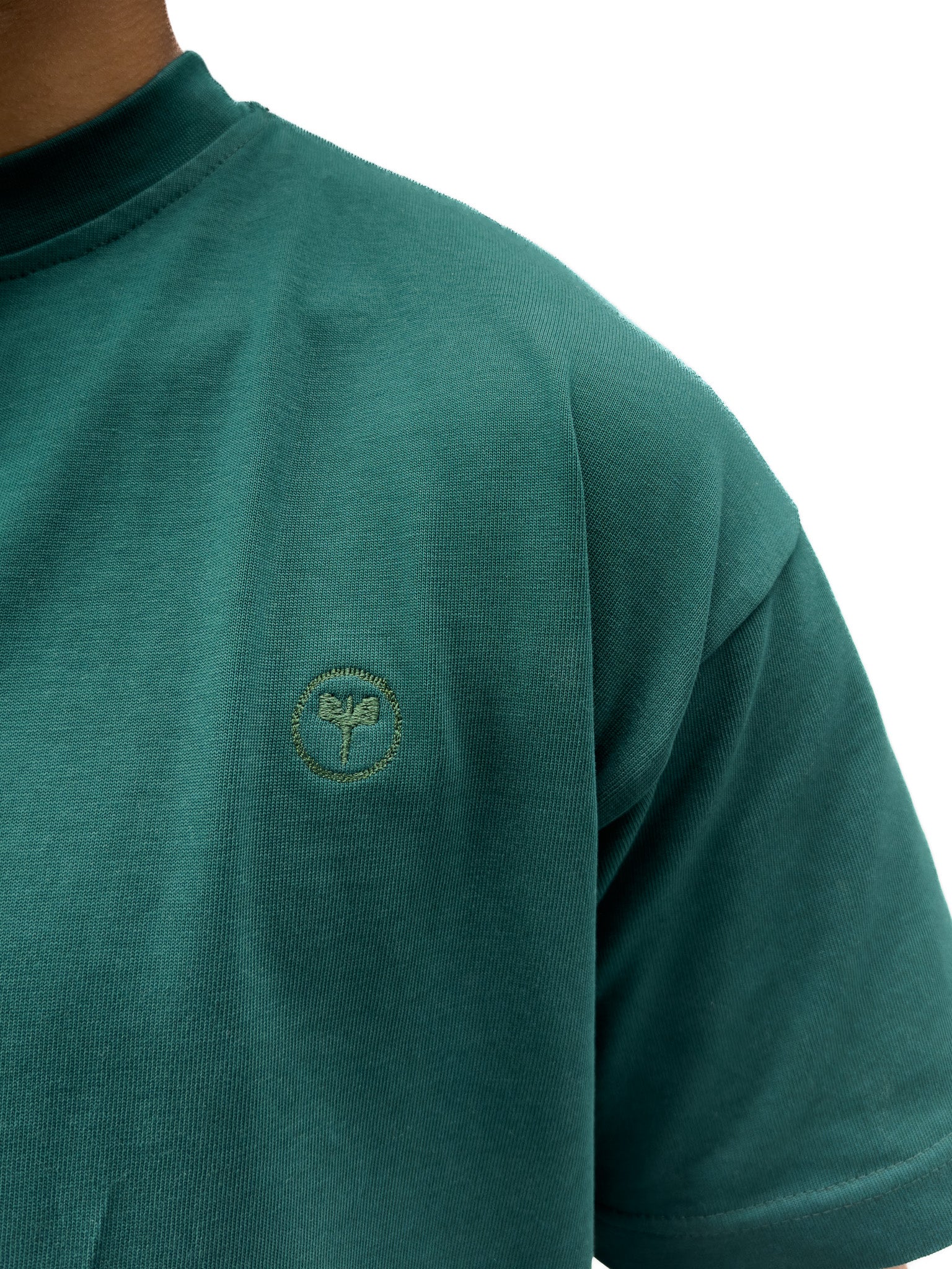The Core Essence Solid Tee - Deep Green